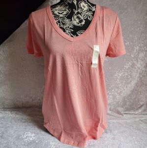 💅NWT JUNIORS SO VNECK TEE